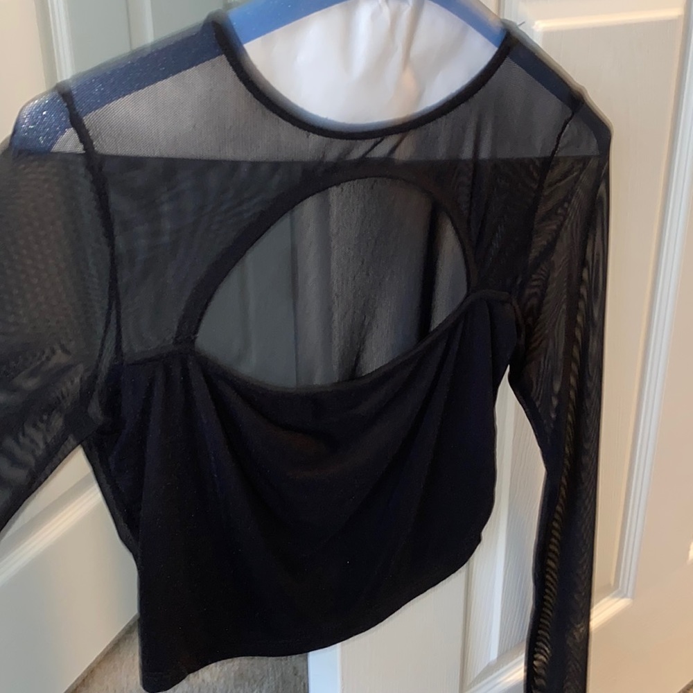 Black Front cut-out mesh crop top
